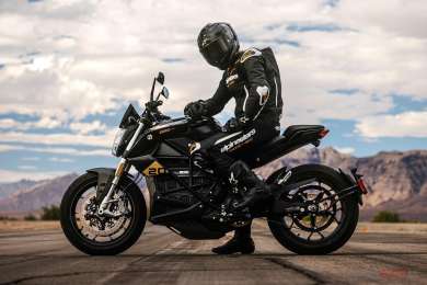 20 jaar Zero Motorcycles: verlaagde prijzen, 2027 kleuren en SR/F 20th Anniversary model