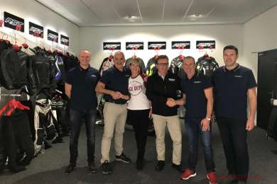 Bihr neemt MotoDirect UK (RST, Wolf) over