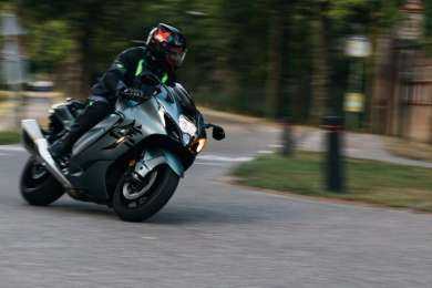 Testmotor: 2025 Suzuki Hayabusa GSX-1300R Review