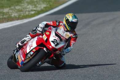 Troy Bayliss naar Ducati Club Race