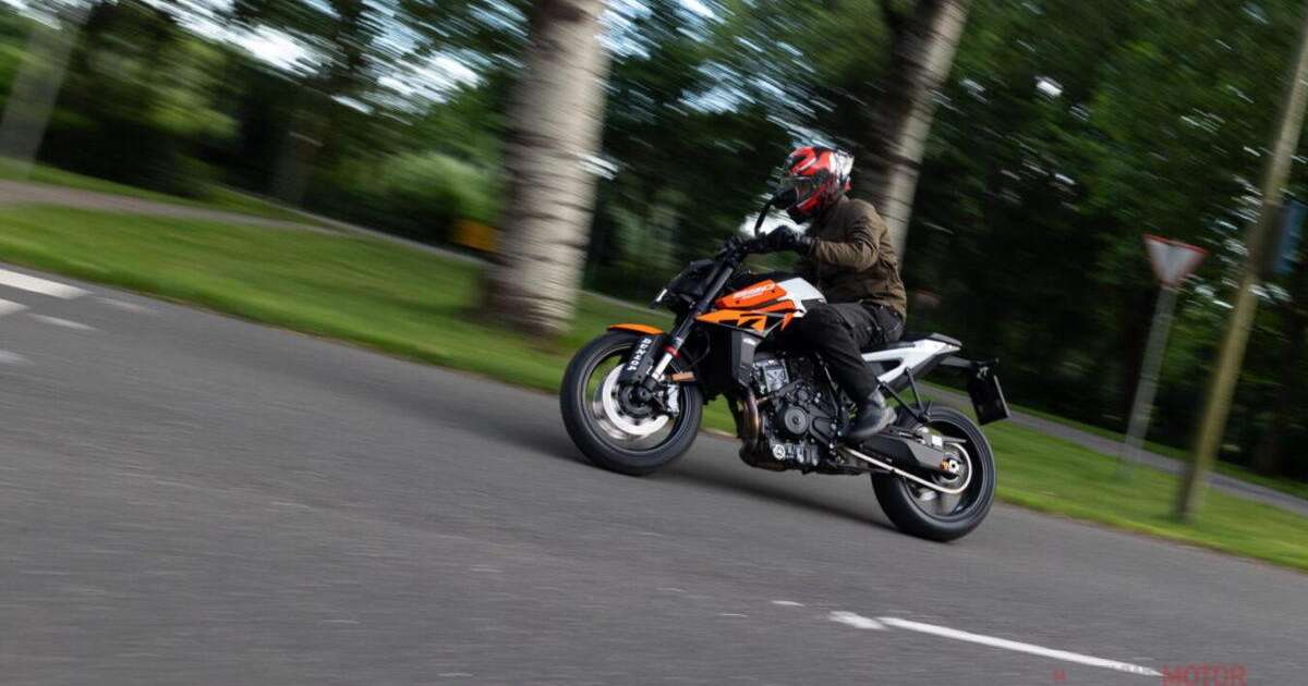 Testmotor: 2026 KTM 990 Duke