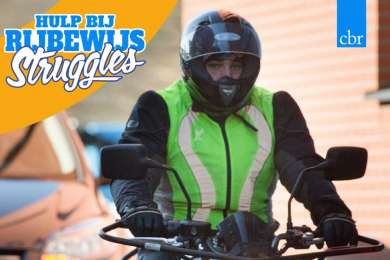 CBR geeft tips om sneller te slagen bij rijexamen. Ook voor motorrijders!
