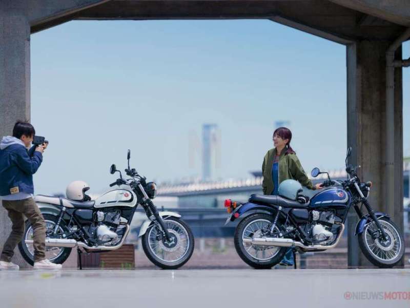 Nieuw: 2025 Kawasaki W230 en Meguro S1 modern classics
