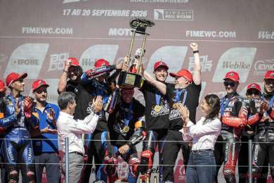 BMW wint Bol d’Or en WK Endurance 2026 met M1000RR