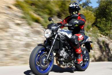 Testmotor: Test 2016 Suzuki SV650