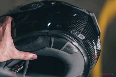 GoPro patenteert motorhelm met dodehoekdetectie via microfoons