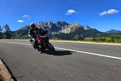 Testmotor: 2025 Ducati Multistrada V4 Pikes Peak