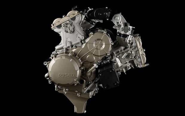 Ducati-1199-Panigale-Superquadra