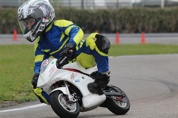 Mini Motorcycle Racing Kids Nieuwe opleidingsklasse minibikes: Race-Kids - Nieuwsmotor.nl