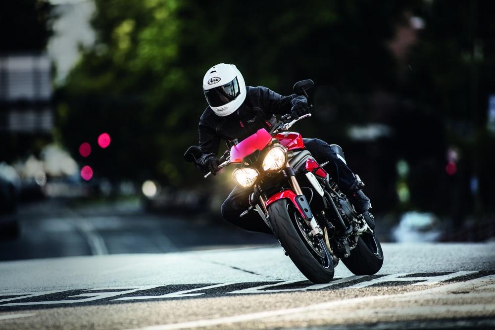 Triumph_Speed_Triple_8