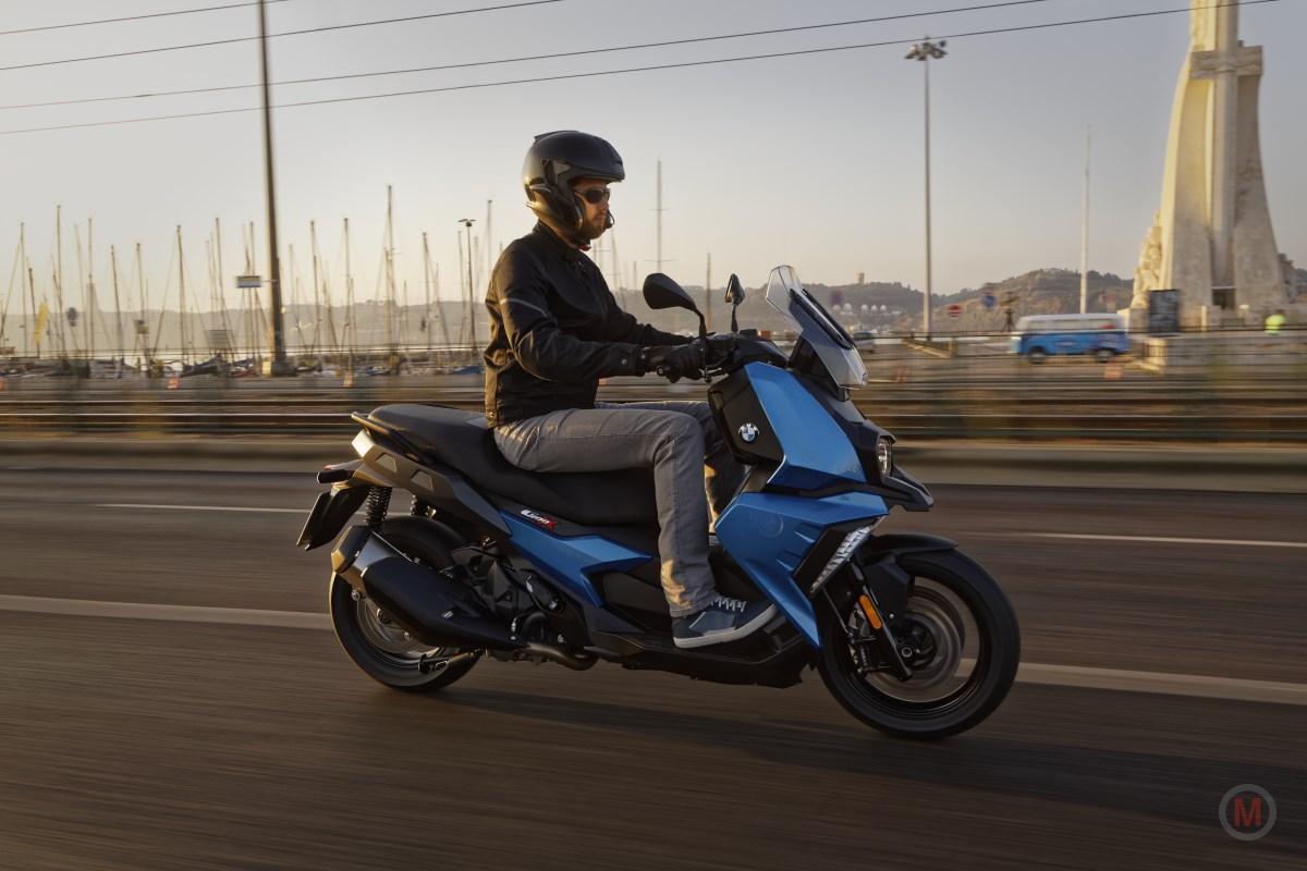 2018_BMW_C400X_6