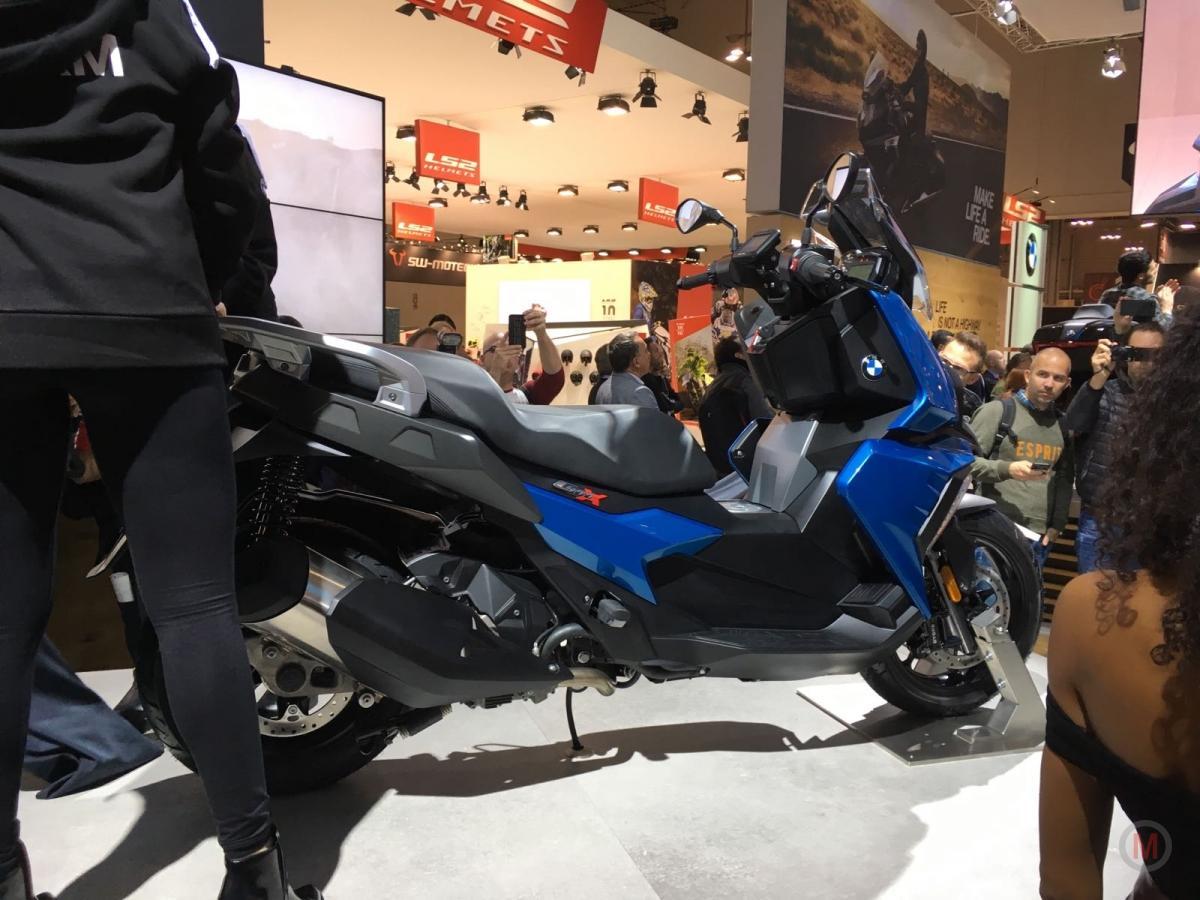 2018_BMW_C400X_8