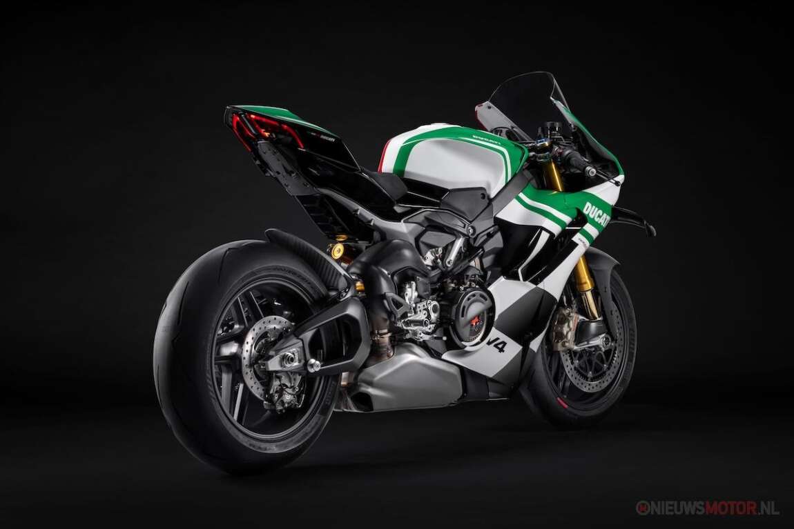 right side panigale tricolore
